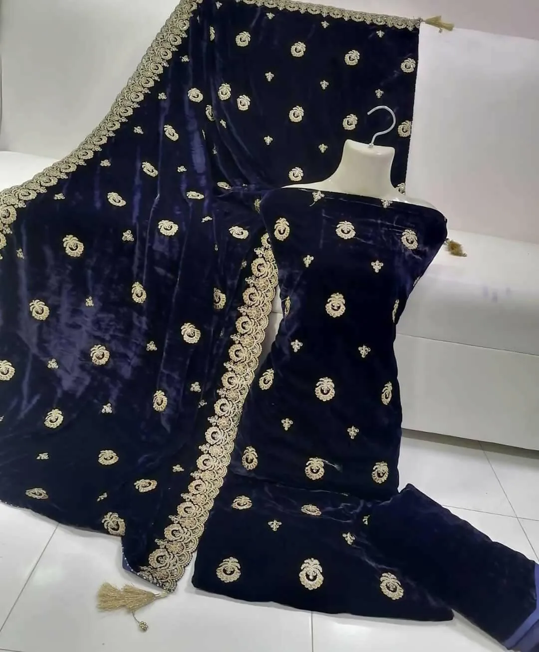 3 PC Unstitched Velvet Shirt, Dupatta And Trouser