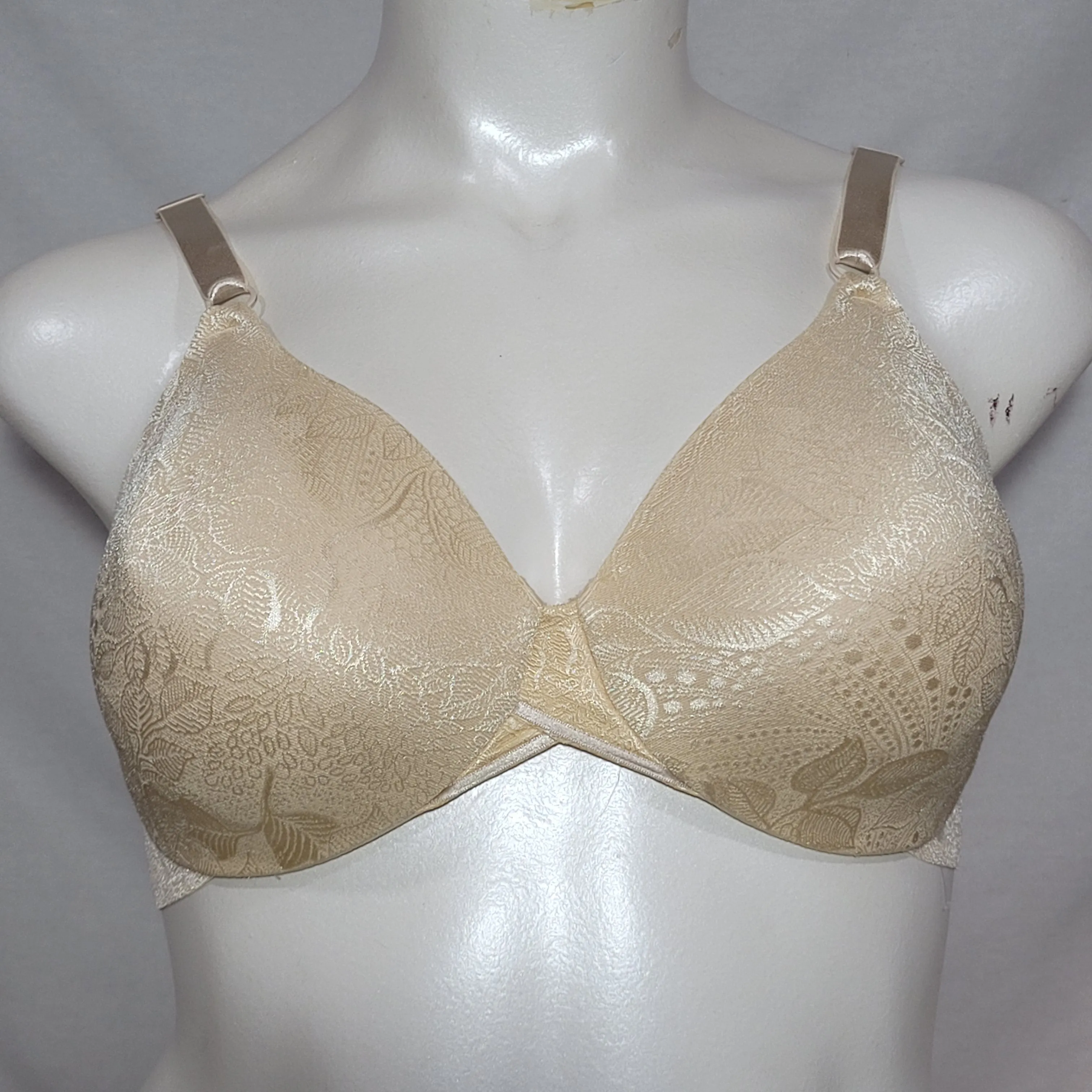 Bali 3235 Concealers Back Smoothing Underwire Bra 38DD Nude DISCONTINUED