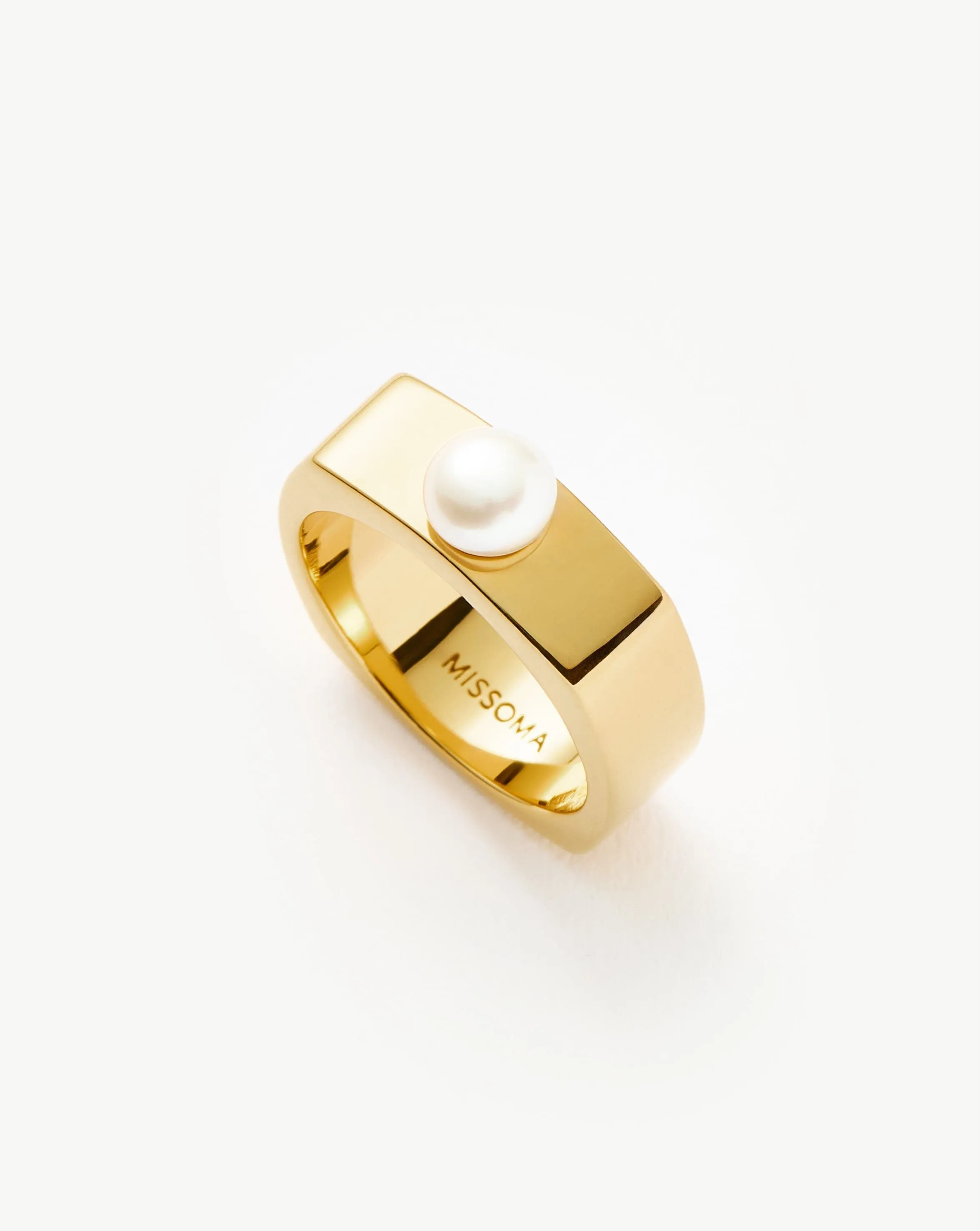 Button Pearl Square Chunky Ring | 18k Gold Plated Vermeil/Pearl