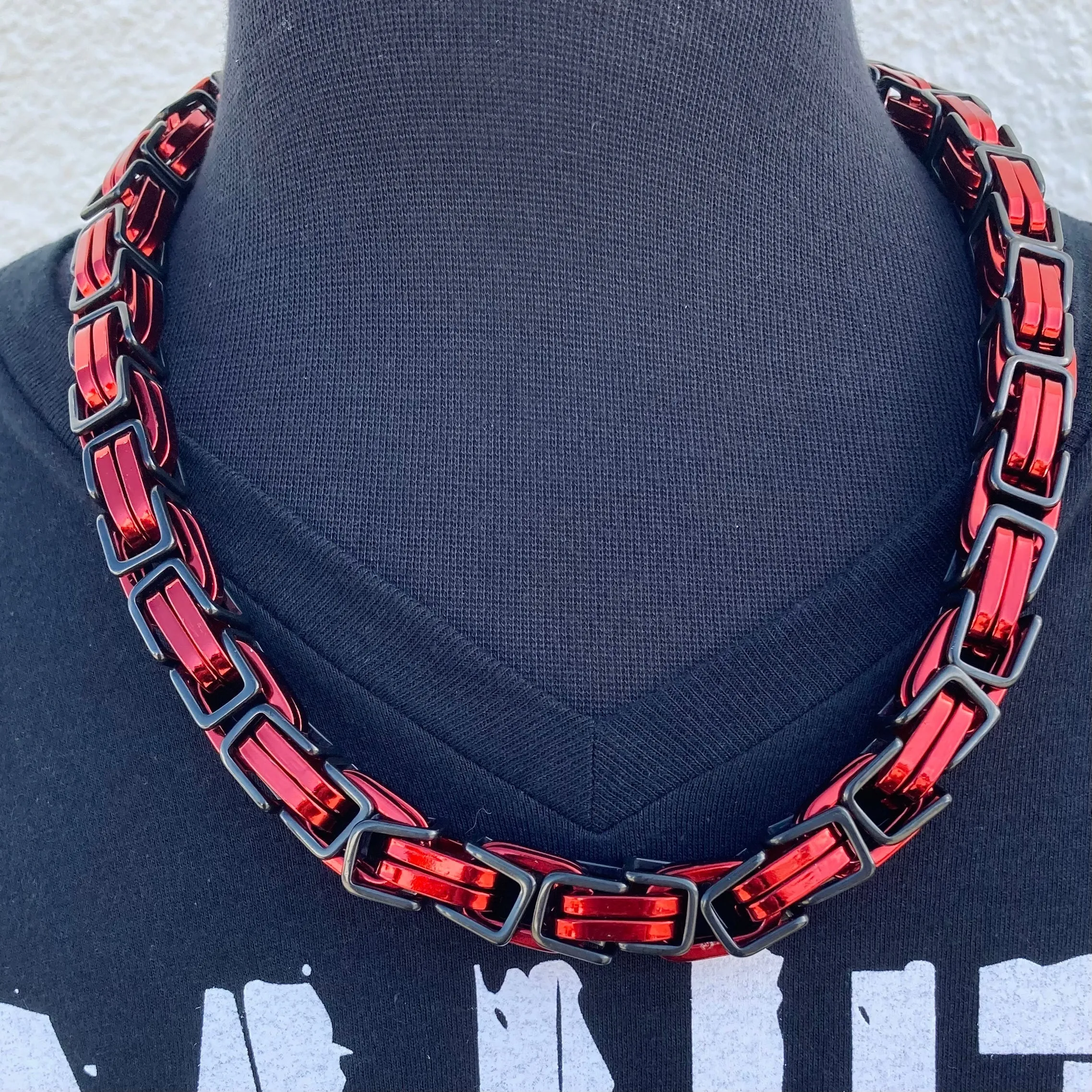 Daytona Necklace - Red & Black - Road King - 3/4 inch wide