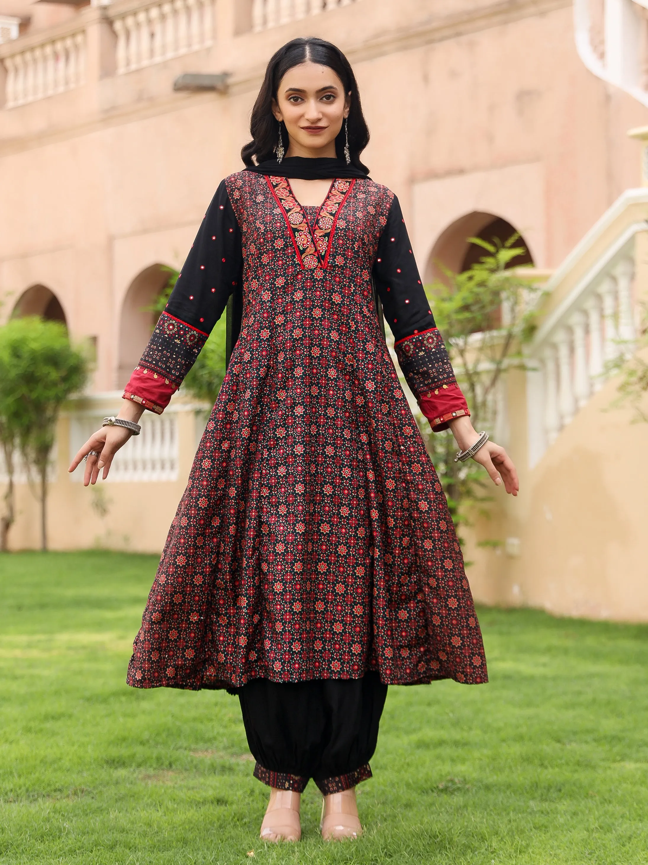 The Mahautsavam Black Ethnic Motif Printed Muslin Kurta Pant And Dupatta With Thread & Mirror Work